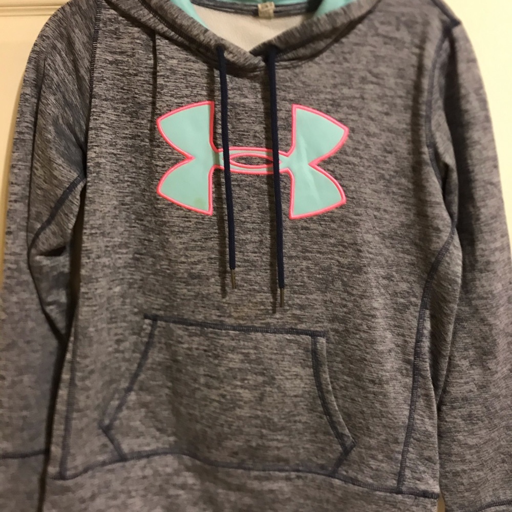 Underarmor hoodie